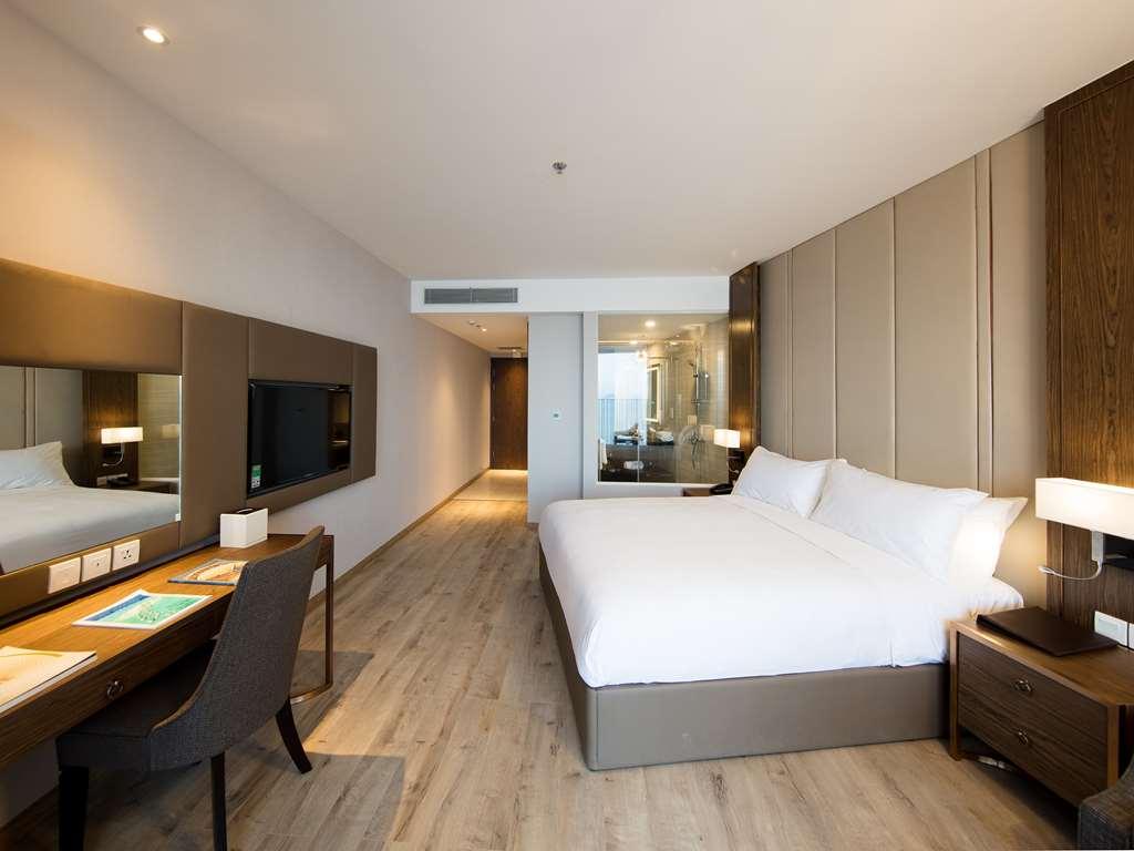 The Empyrean Nha Trang Hotel Стая снимка